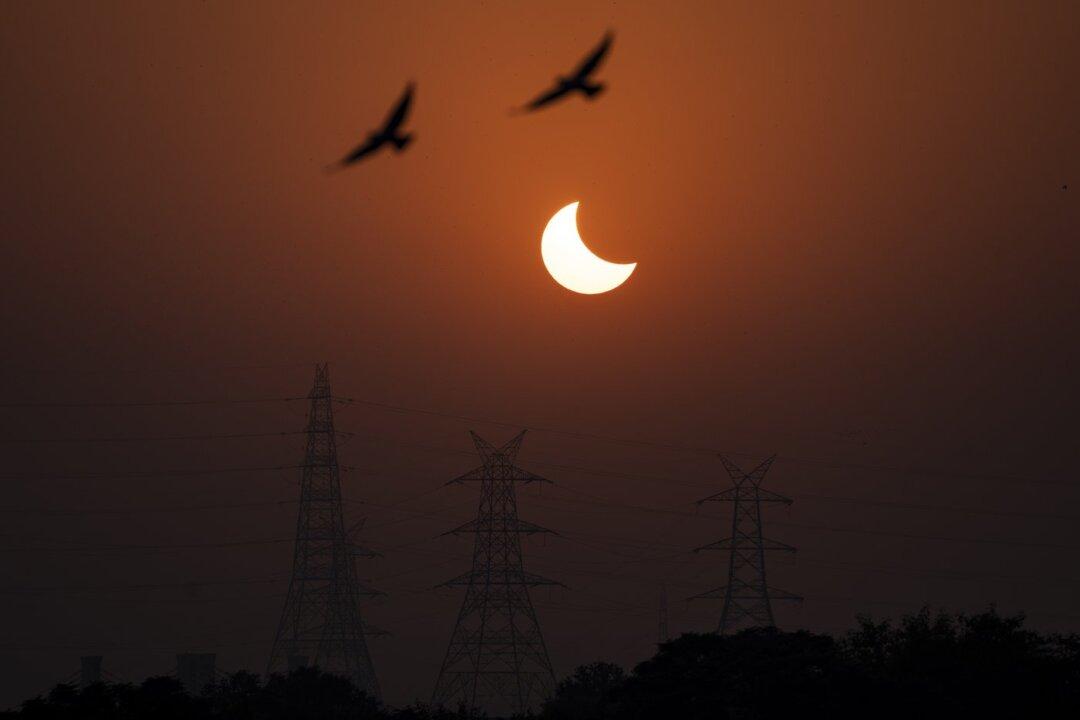 Rare Eclipse Due Saturday Over Western BC, but Clouds Could Block the Show