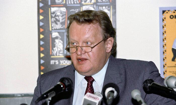Martti Ahtisaari, Former Finnish President, Global Peace Broker and Nobel Peace Prize Winner, Dies