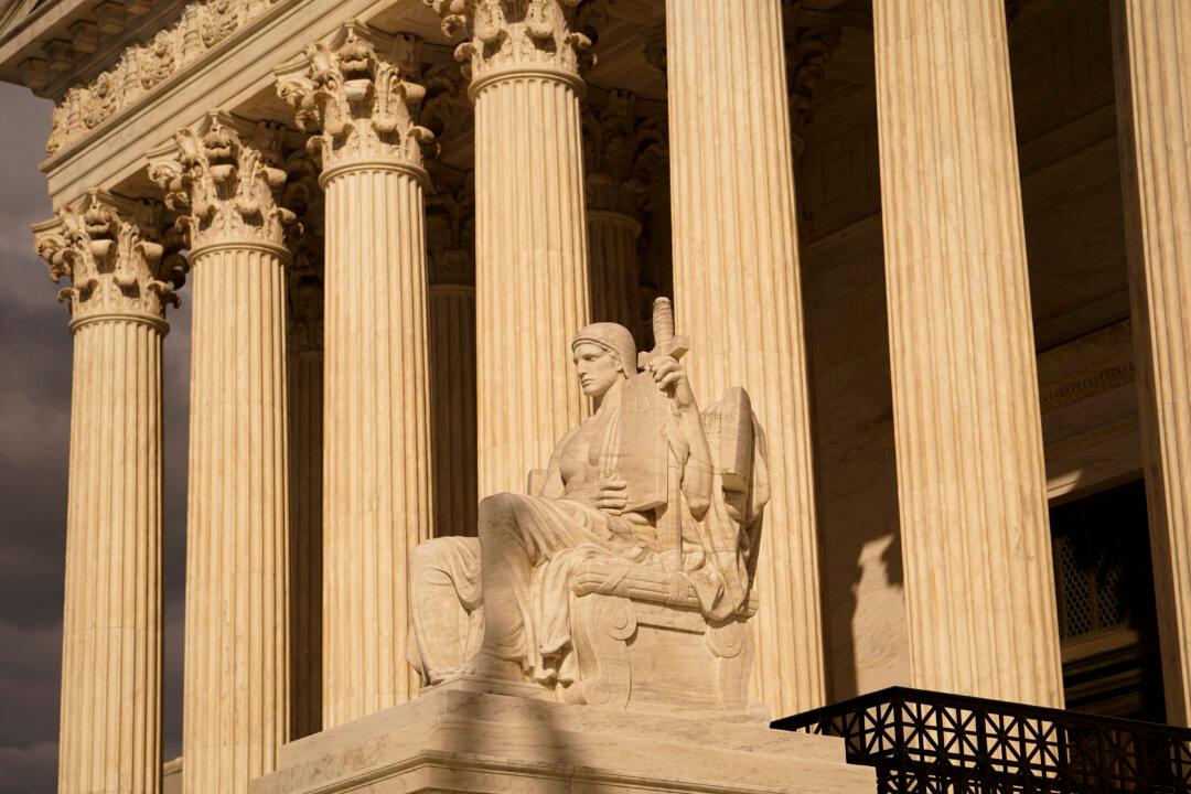 Supreme Court Delays Decision on Challenges to Abortion Pill