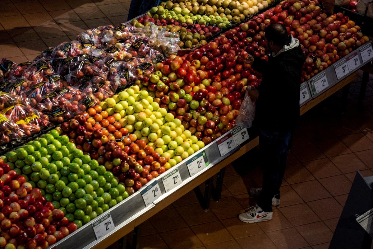 Canada’s Inflation Slows to 3.8 Percent in September, Likely Heading Off Rate Hike