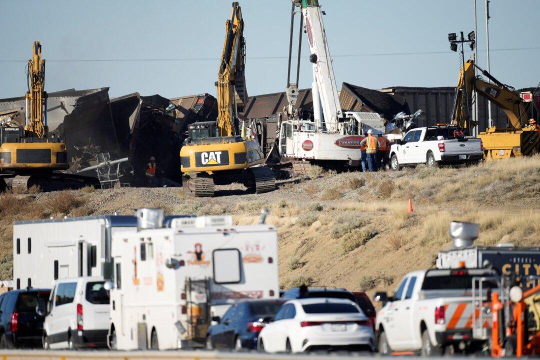 Broken Rail Caused Fatal Colorado Train Derailment That Collapsed Bridge, Early Findings Show