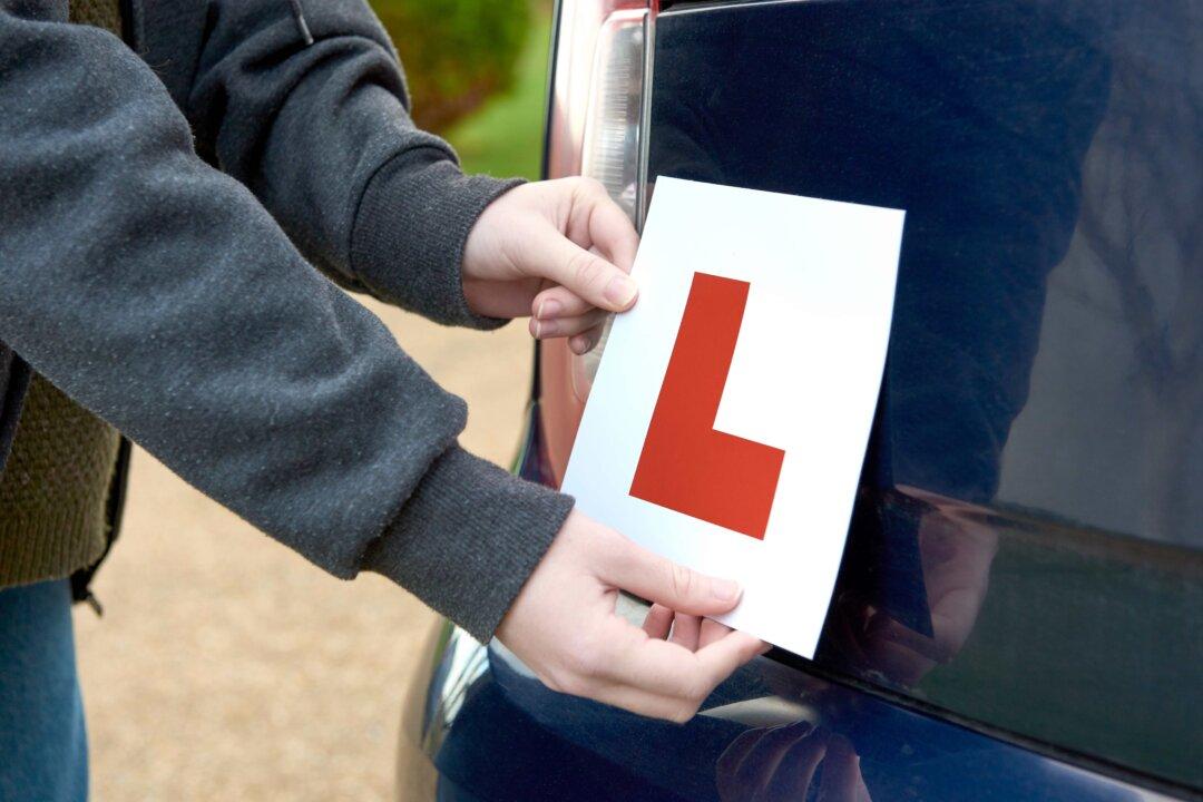 What You Should Know Before Buying Car Insurance for Teenagers
