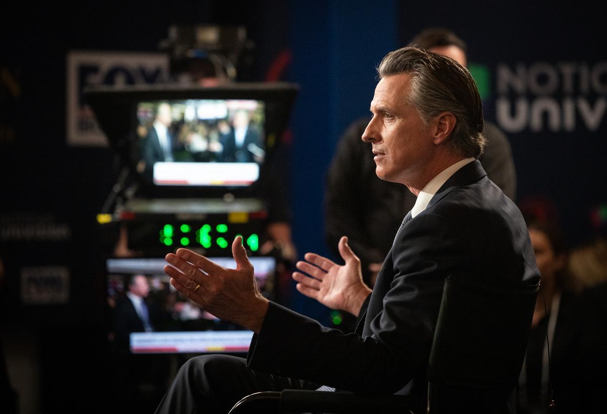 Newsom Delays Christmas Tree Lighting, Holds Virtual Event Amid Planned Protests