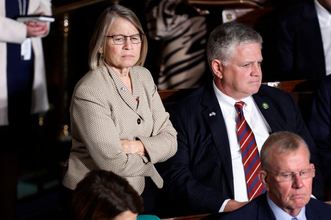 GOP Lawmaker Says She Faces Death Threats After Switching Speaker Vote