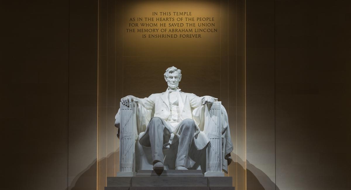 Essential Reading: Selected Quotes and Speeches of Lincoln (I)—Leadership Lessons of Abraham Lincoln (18)