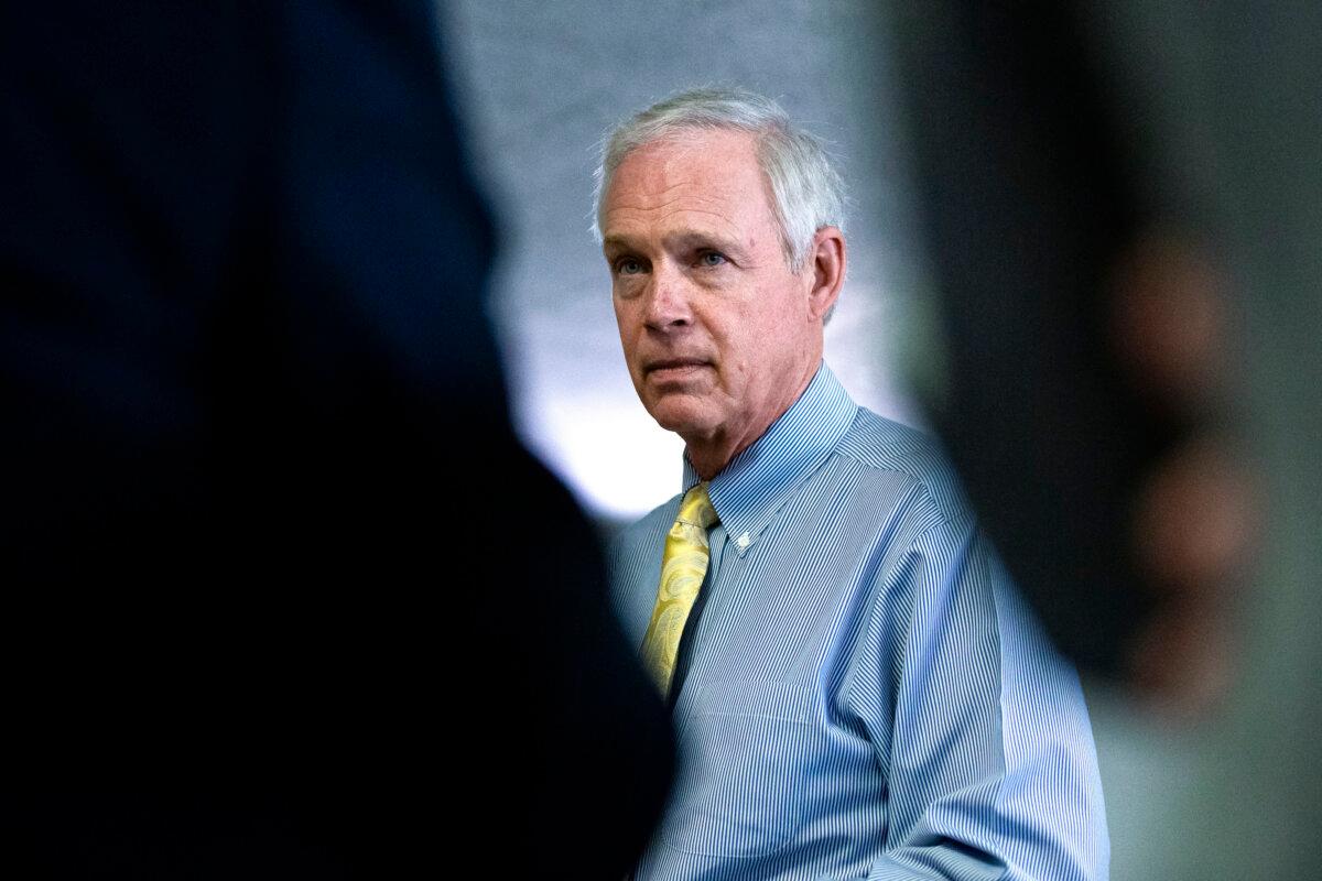 Sen. Ron Johnson (R-Wis.) requested, without success, a staff briefing on the potential misconduct regarding political donations from FEC earlier this year. (Stefani Reynolds/Getty Images)