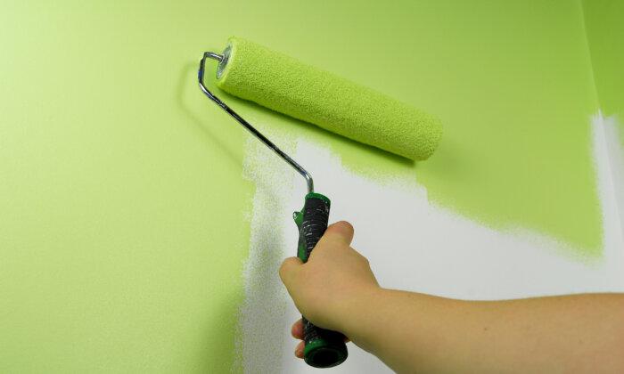 Ask Angi: What Do I Need to Know When Hiring Interior Painters?