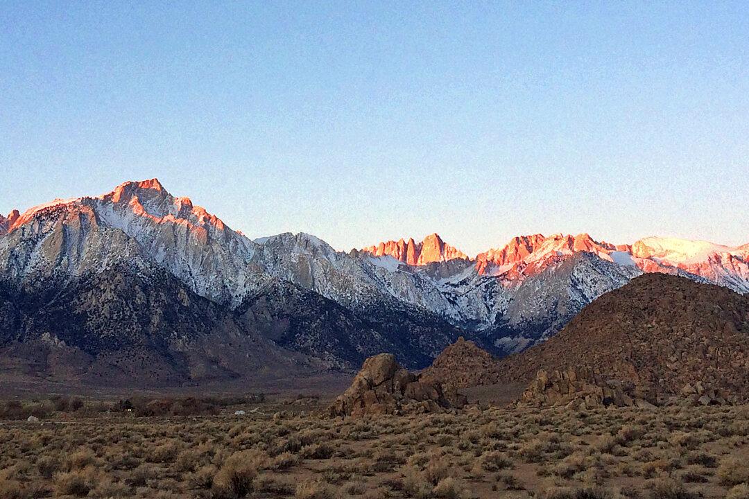 Air France Pilot Falls Off Cliff to His Death While Hiking California’s Mount Whitney
