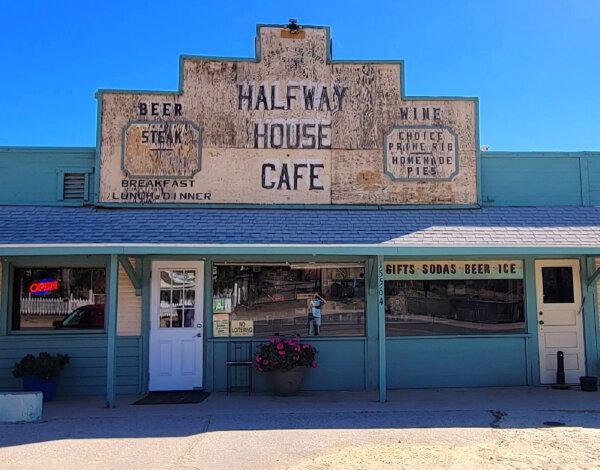 A bit off the beaten path on the way to Agua Dulce, California, is the iconic Halfway House Cafe. (Jim Farber)