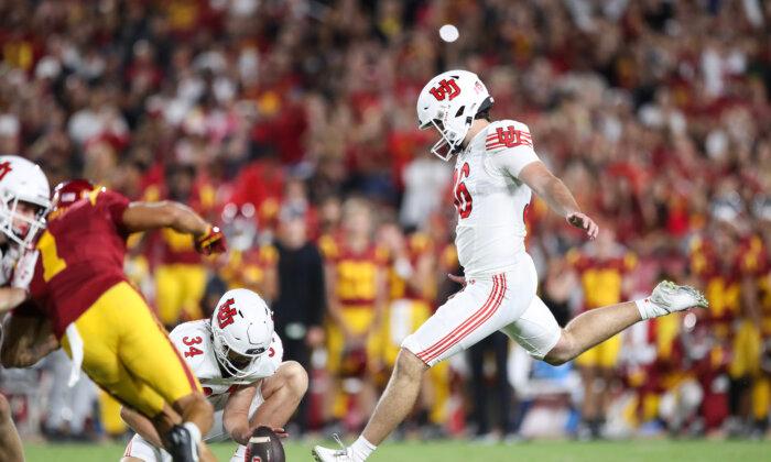 No. 14 Utah Hits a Field Goal at the Gun for a 34–32 Victory Over No. 18 USC