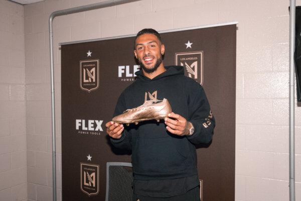 Los Angeles FC forward Denis Bouanga (99) celebrates his 2023 Golden Boot Award following a match against the Vancouver Whitecaps FC in Vancouver, British Columbia, Canada, on Oct 21, 2023. (Courtesy of LAFC via The Epoch Times)