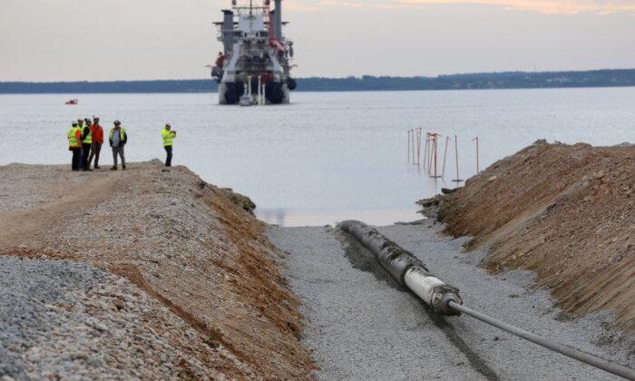 Chinese, Russian Vessels in Vicinity of Baltic Sea Cables at Time of Damage, Tracking Data Show