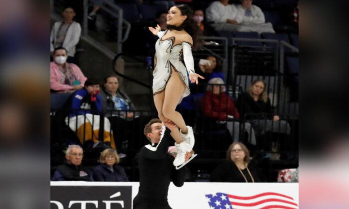 US Ice Dancers Madison Chock and Evan Bates Give US Another Skate America Champion