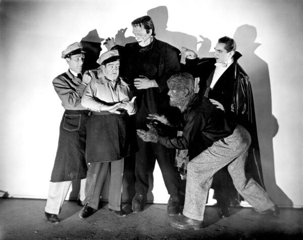 Publicity shot for "Abbott and Costello Meet Frankenstein. (L–R)Bud Abbott, Lou Costello, Glenn Strange, Lon Chaney Jr., and Bela Lugosi in "Abbott and Costello Meet Frankenstein," 1948. (Universal Pictures)