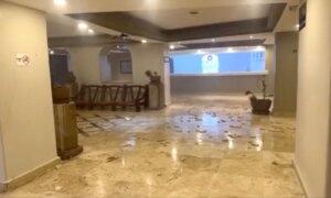 Hurricane Otis: Winds Howl Through Hotel as Otis Makes Landfall Near Acapulco, Mexico