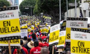 Thousands of Hotel Workers March in Los Angeles Amid Contract Talks