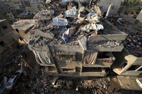 An over view of a destroyed building following Israeli bombardment of the Gaza Strip, in the Palestinian town of Khan Yunis in the south Gaza on Oct. 27, 2023, (Mahmud Hams/AFP via Getty Images)