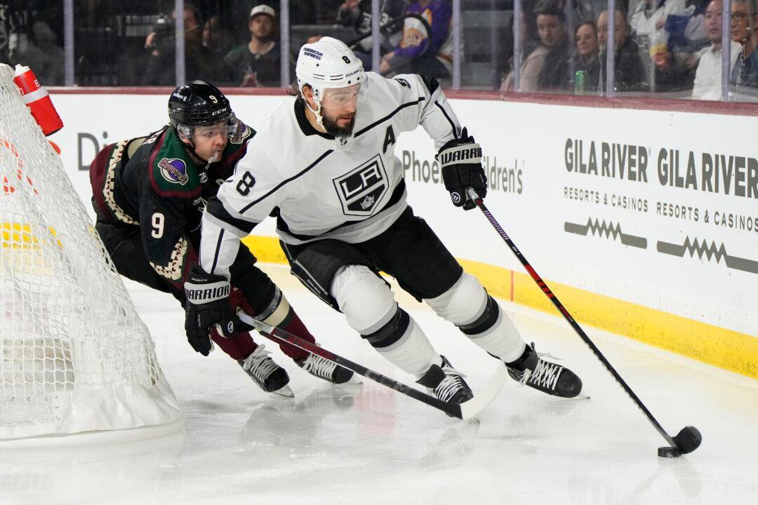 Doughty Scores 2 as Kings Rally From 3 Goals Down to Beat Coyotes 5–4