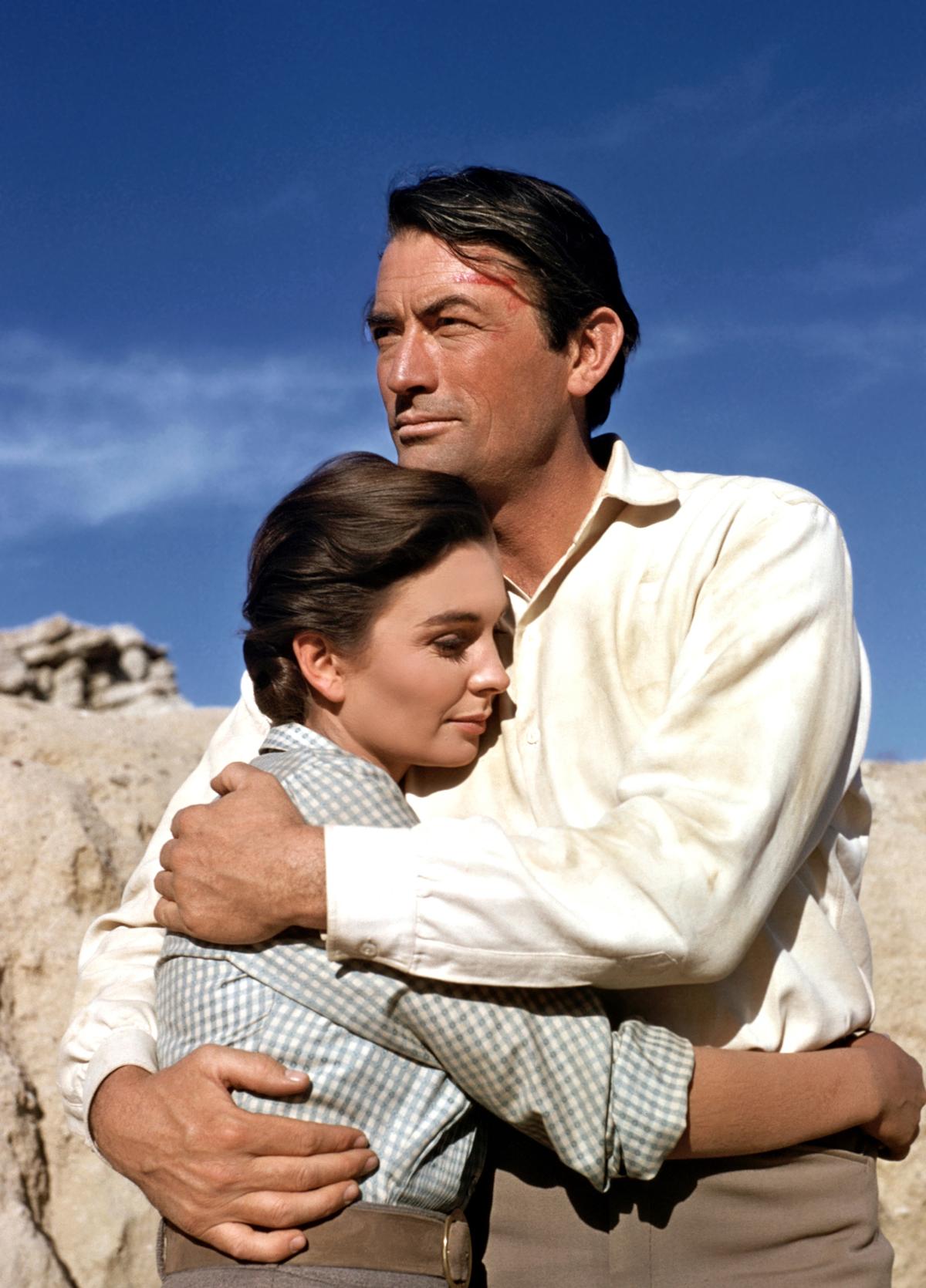 Gregory Peck as James McKay and Jean Simmons as Julie Maragon in "The Big Country" (1958). (MovieStillsDB)