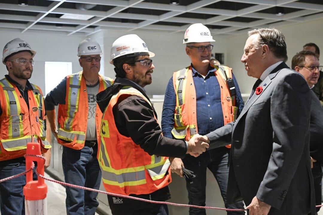 Labour Shortages: Quebec to Fast-Track Training for Some In-demand Construction Jobs