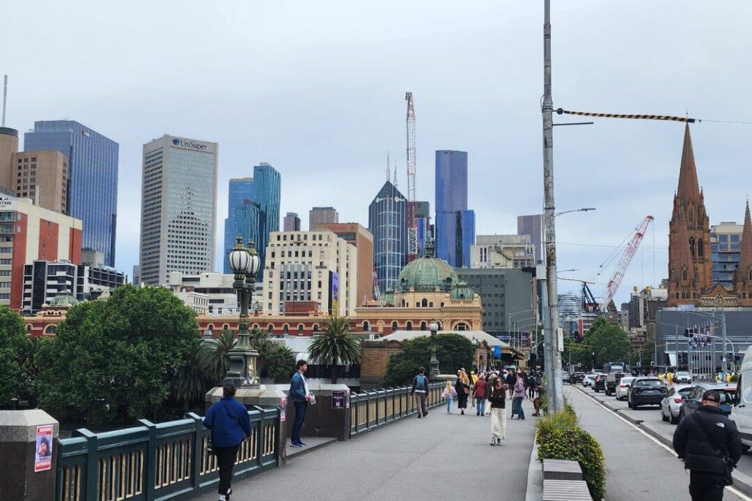 Anti-Semitic Murals in Melbourne Removed After Strong Community Backlash