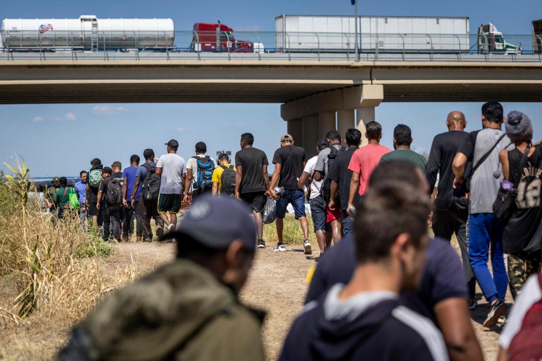 Sheriff’s Group Says, ‘Too Little Too Late’ After Border Patrol Warns Hamas Terrorists May Try to Cross US-Mexico Border