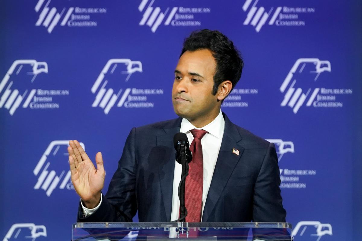 Republican presidential candidate Vivek Ramaswamy speaks at the Republican Jewish Coalition in Las Vegas, Nev., on Oct. 28, 2023. (Madalina Vasiliu/The Epoch Times)