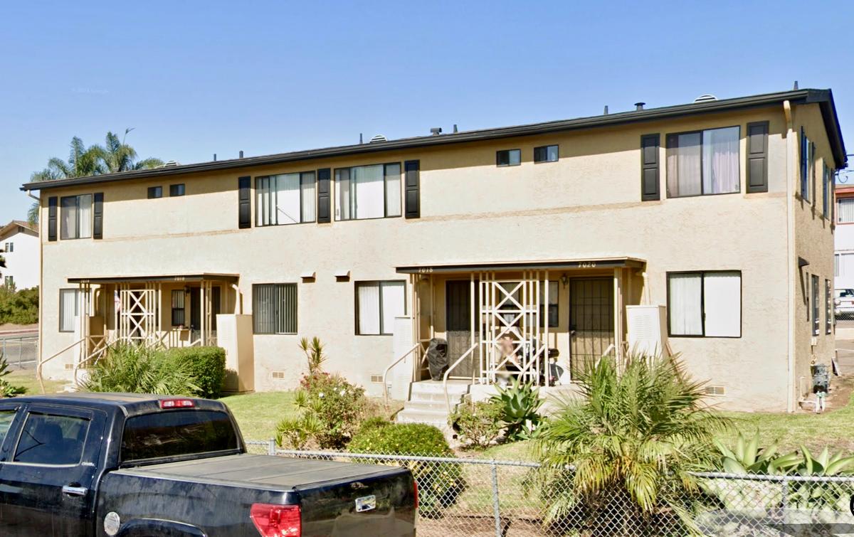 San Diego Apartment Complex Damaged in Fire, Residents Evacuated