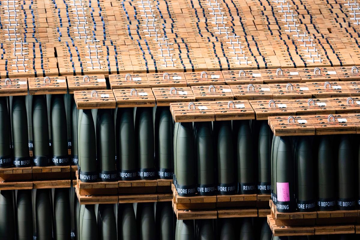  Artillery shells ready for shipping are stored at the Scranton Army ammunition plant in Scranton, Pa., on April 12, 2023. (Hannah Beier/Getty Images)
