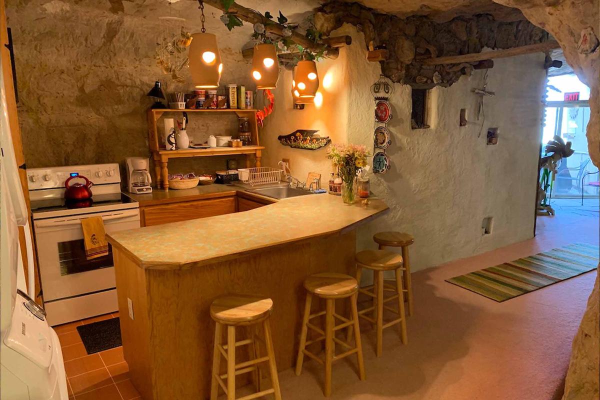 A view of the kitchenette in Koko’s Cave in New Mexico. (Courtesy of <a href="https://kokoscave.us/">Kokopelli’s Cave</a>)