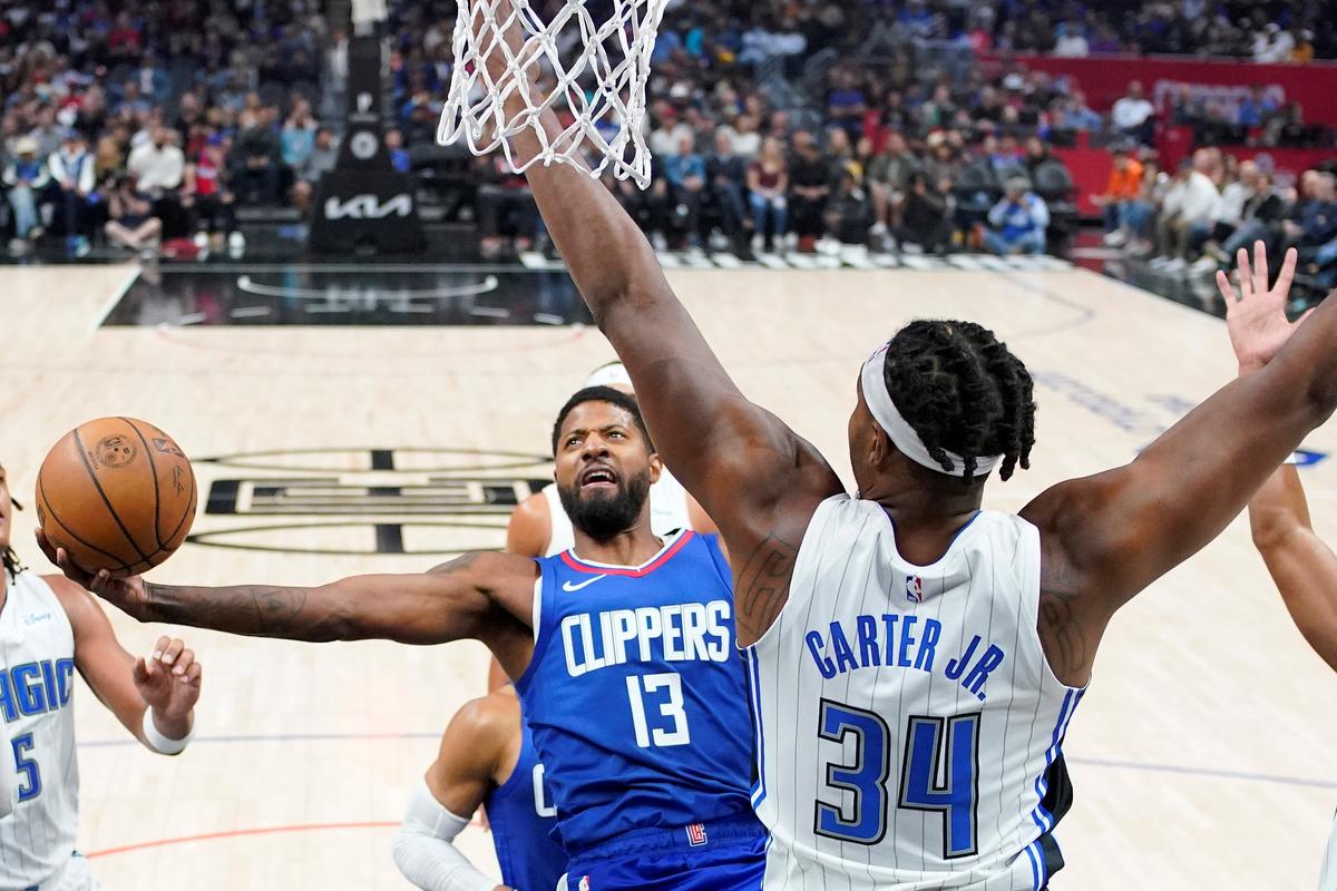 With James Harden Watching, Clippers Take Control in 3rd Quarter to Beat Magic 118–102