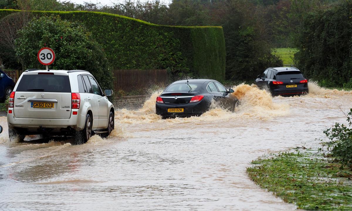 Major Incident Declared in South England Amid Storm Ciaran Warnings