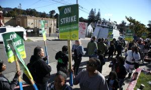 Oakland Teachers Union Owes School District $400,000: Officials
