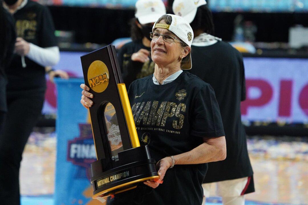 Legendary Stanford Women’s Basketball Coach on Brink of More History