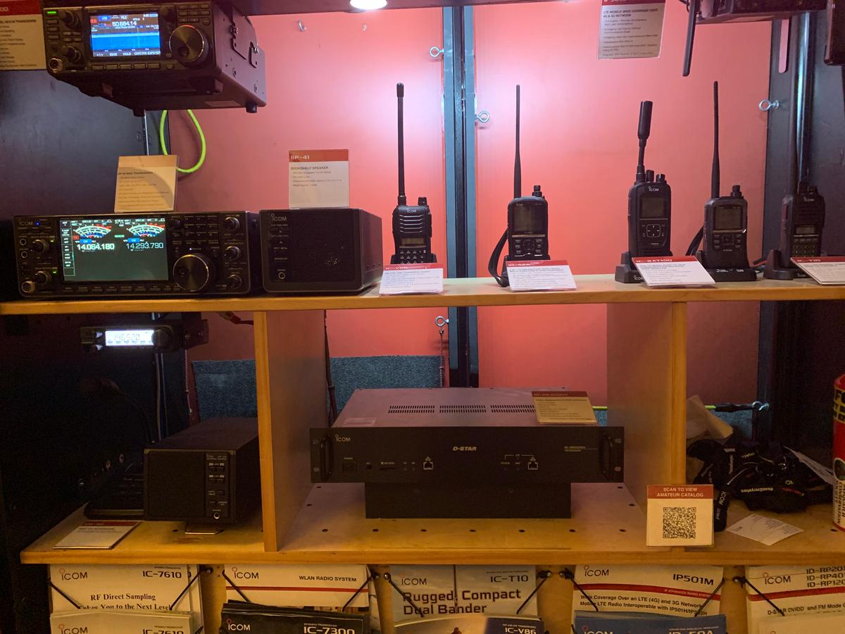 Amateur Radio Enthusiasts Gather at the Ham Radio Convention ‘Pacificon’