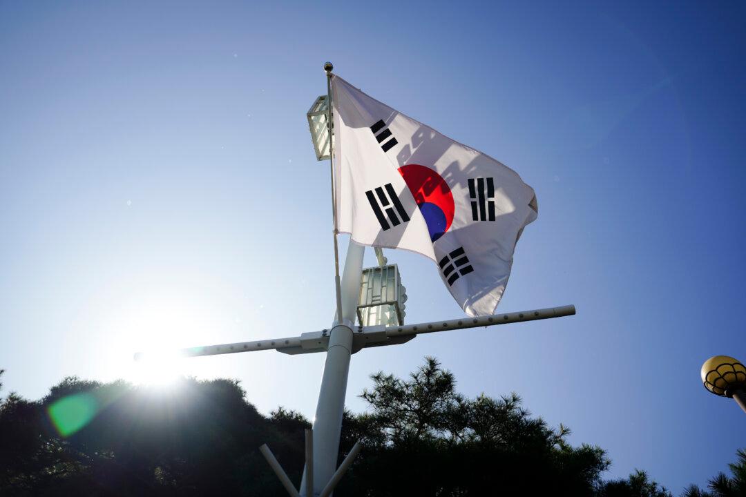 South Korea Intelligence Agencies Detect Suspected China-Built Structure in Disputed Sea: Report