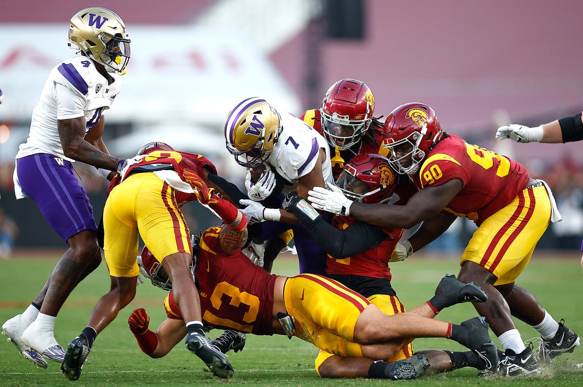 Dillon Johnson Powers No. 5 Washington Past No. 20 USC