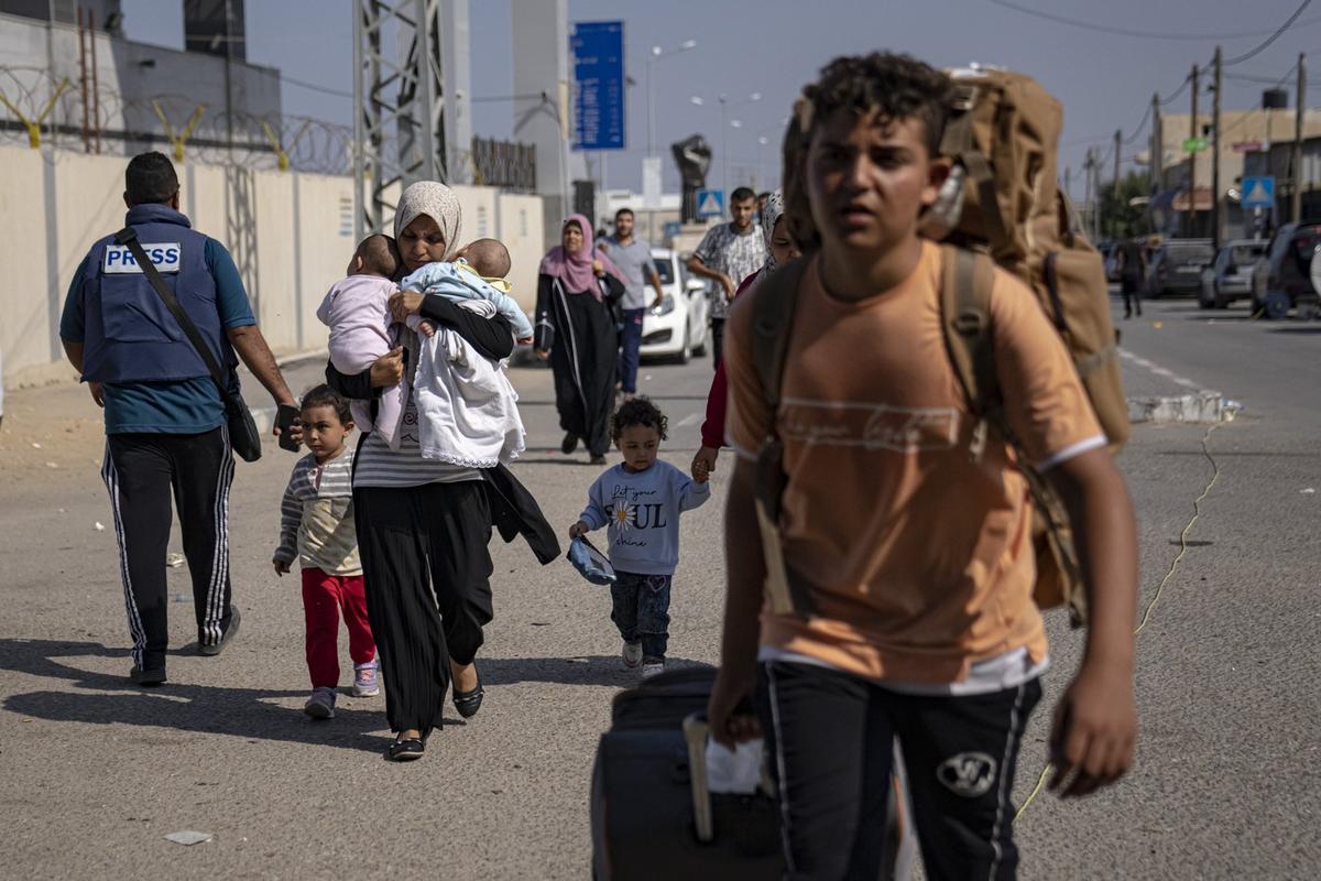 No Movement for Canadians Stuck in Gaza After Rafah Border Crossing Closure