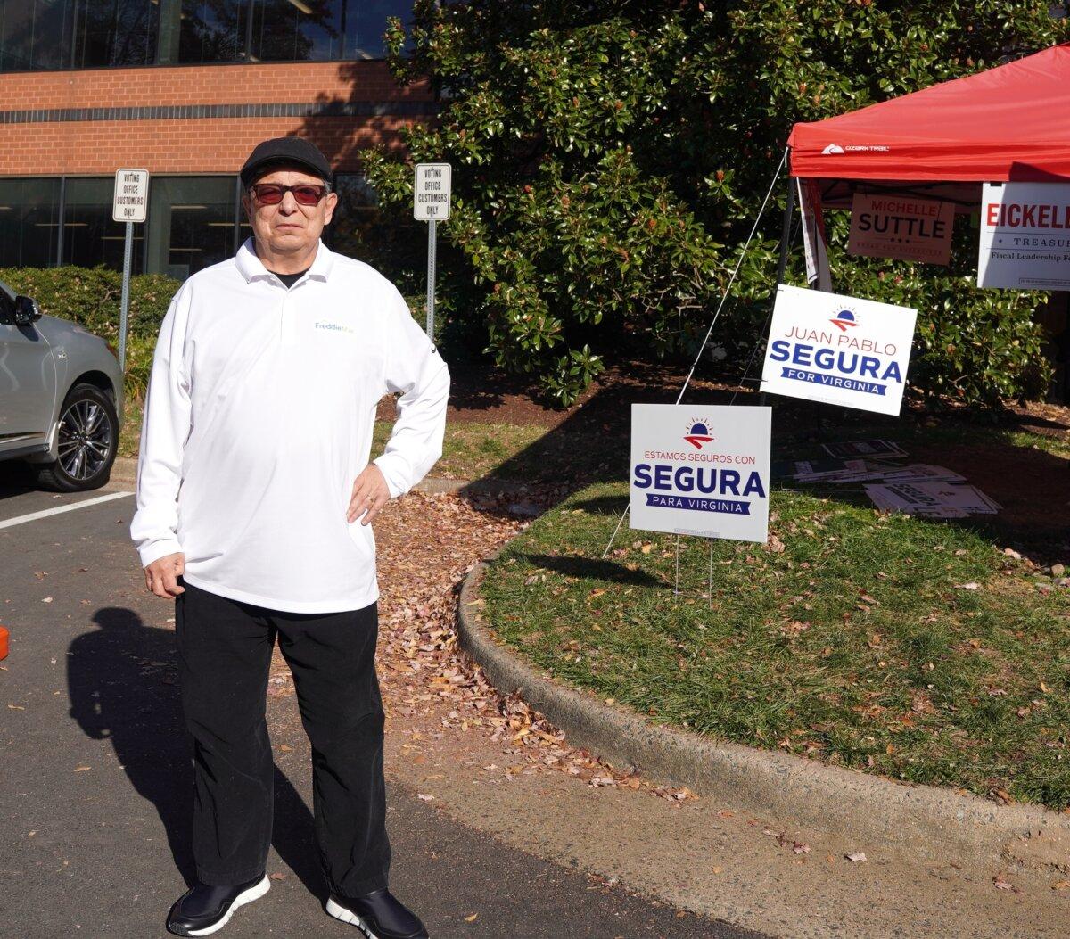 Bill McClure outside the Loudoun County Office of Elections in Leesburg, Va., on Nov. 4, 2023. (Terri Wu/The Epoch Times)