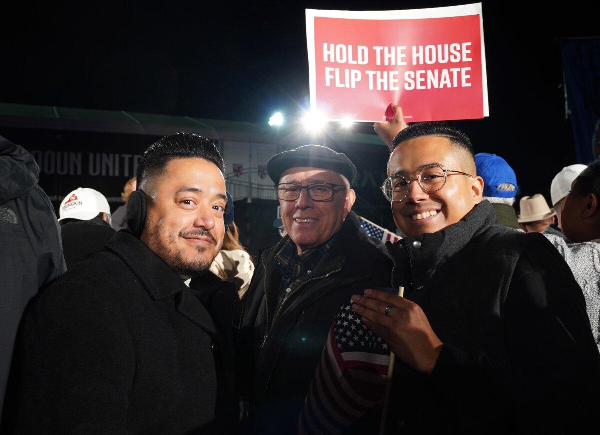 Jonathan Avendano (R), reverend of Mana of Heaven Church in Sterling, at a Republican rally in Leesburg, Va., on Nov. 6, 2023. (Terri Wu/The Epoch Times)