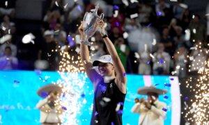 Iga Swiatek Will Finish the Year at No. 1 After Beating Jessica Pegula to Win the WTA Finals