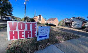 Voter Turnout Strong in Close Mississippi Governor’s Race