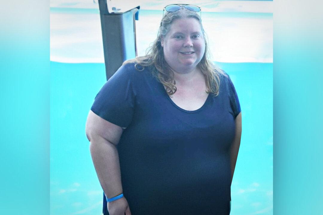 ‘It’s So Worth It’: 329lb Woman Sheds 200lbs, Credits It to Walking and Low-Carb Diet