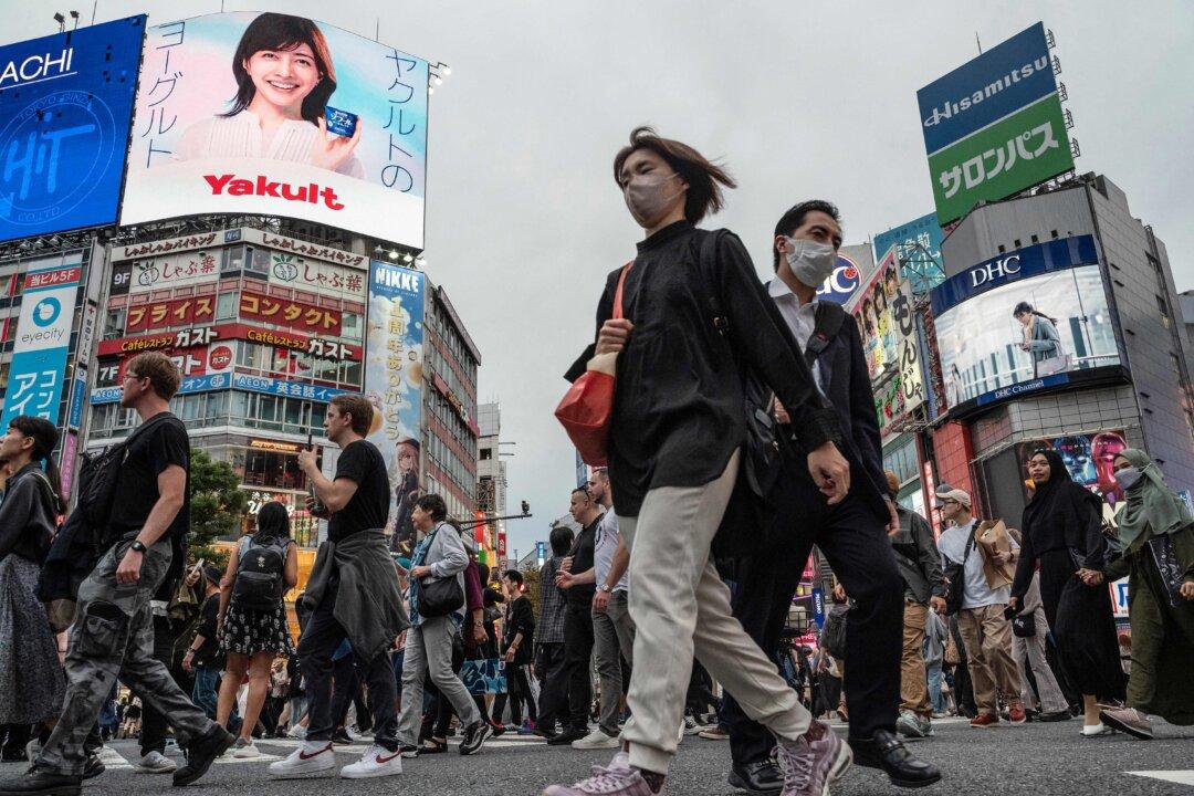 Japan Sees Significant Rise in Wealthy Chinese Immigrants