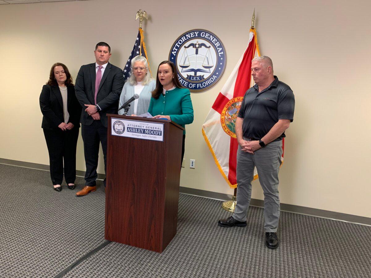 Florida Attorney General Ashley Moody announces legal action against the solar panel company MC Solar at a press conference in Tampa, Fla., on Nov. 7, 2023. (T.J. Muscaro/The Epoch Times).