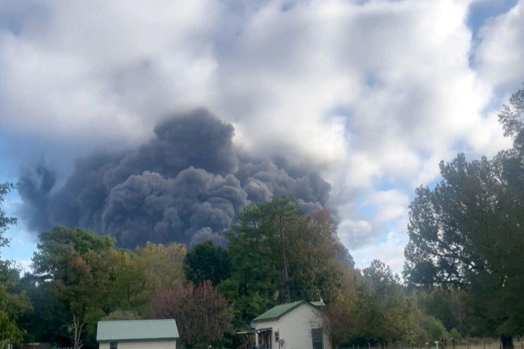 Captured From Backyard: Huge Clouds of Smoke Billowing From Chemical Plant Fire in Texas