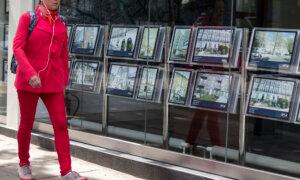 RICS: UK House Prices Fall Amid Subdued but Stabilising Market Activity