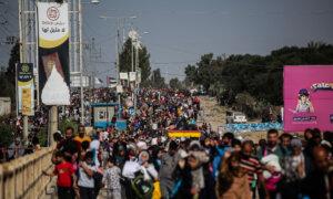Israel Faces Pressure Over Gaza Deaths as Fighting Rages Near Hospitals