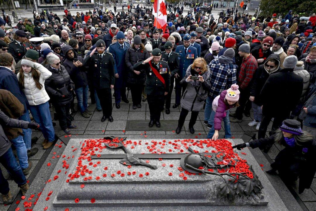 Canadians Mark Remembrance Day Across the Country