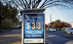 US Government Runs 1st-Quarter Budget Deficit of $510 Billion